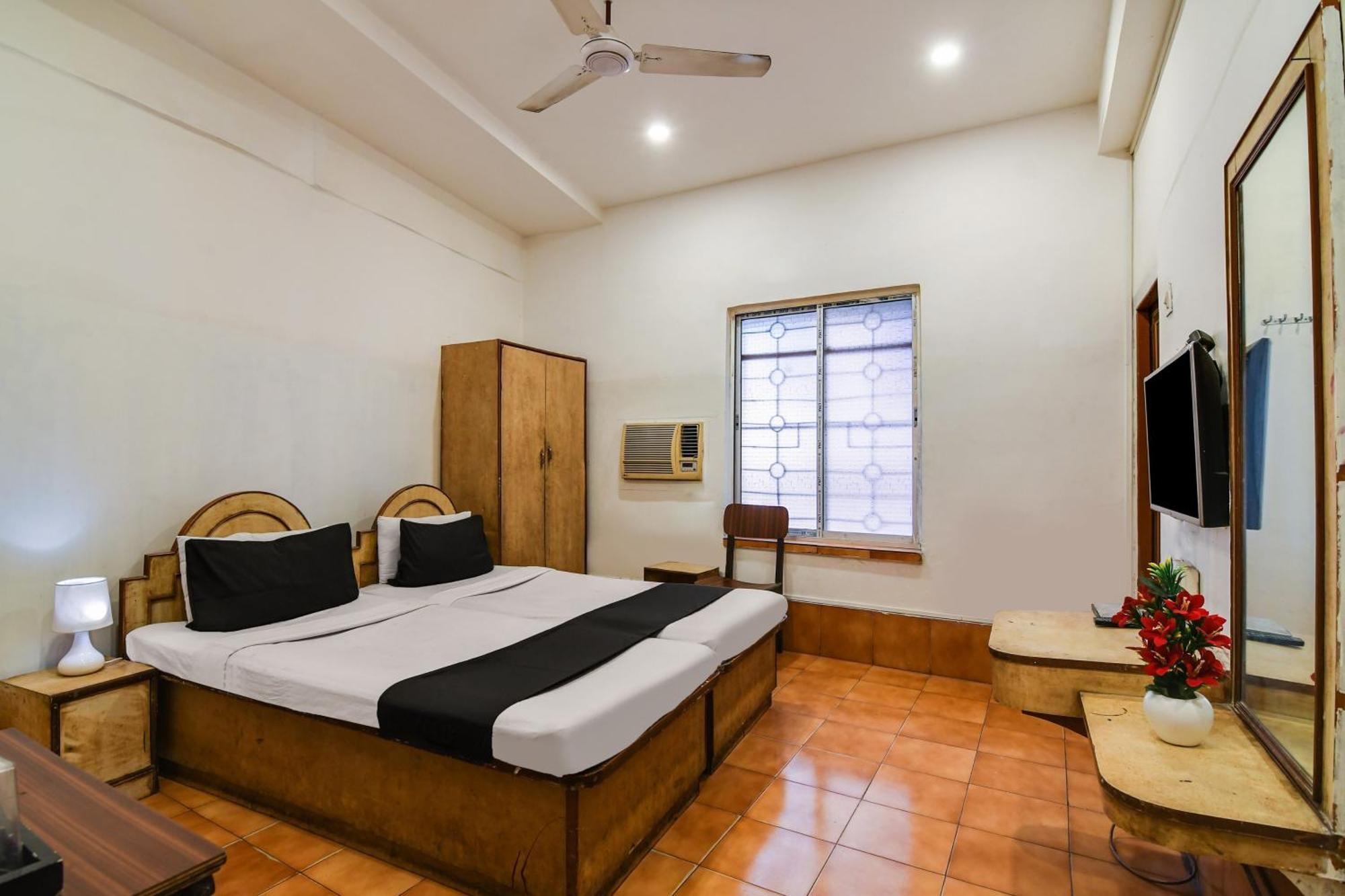 Hotel O Dinar Kolkata Bagian luar foto